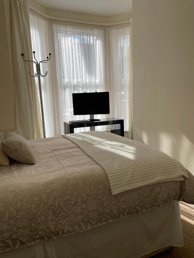 Caris Guest House サウスエンド・オン・シー エクステリア 写真