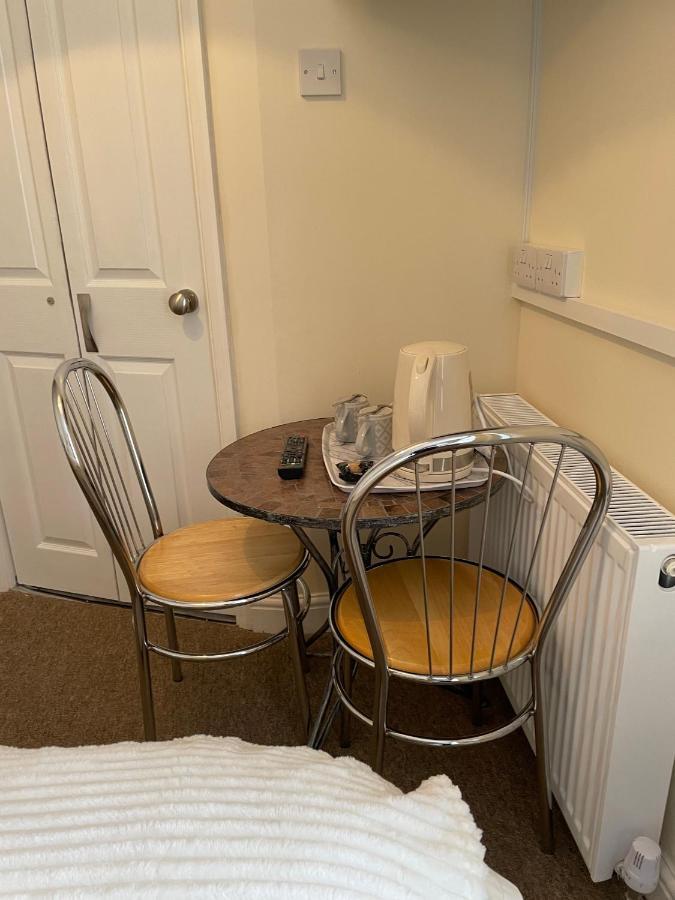 Caris Guest House サウスエンド・オン・シー エクステリア 写真